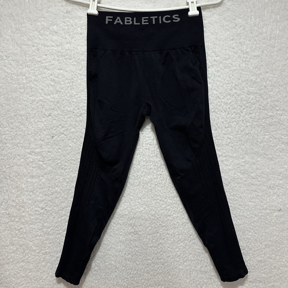 Fabletics Sync High Waisted Perforated 7/8‎ Black Leggings Women's Size XXS, XS?